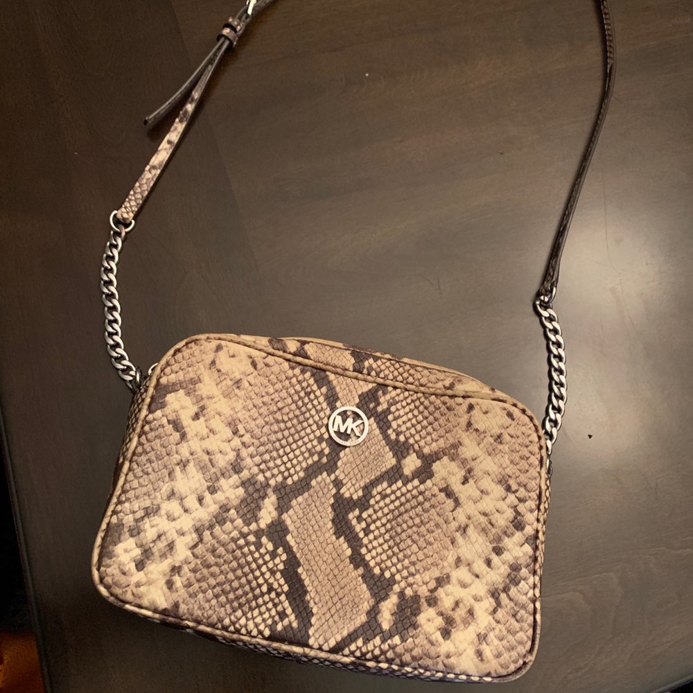 Michael Kors crossbody
